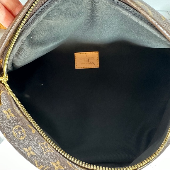 ❌❌ Louis Vuitton Monogram bumbag waist crossbody LV leather bum bag Authentic - Picture 6 of 16